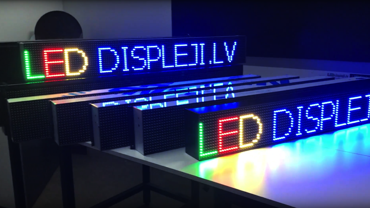 LED skrējošā rinda, 261cm x 21cm, pilnkrāsainā - LEDdispleji.lv