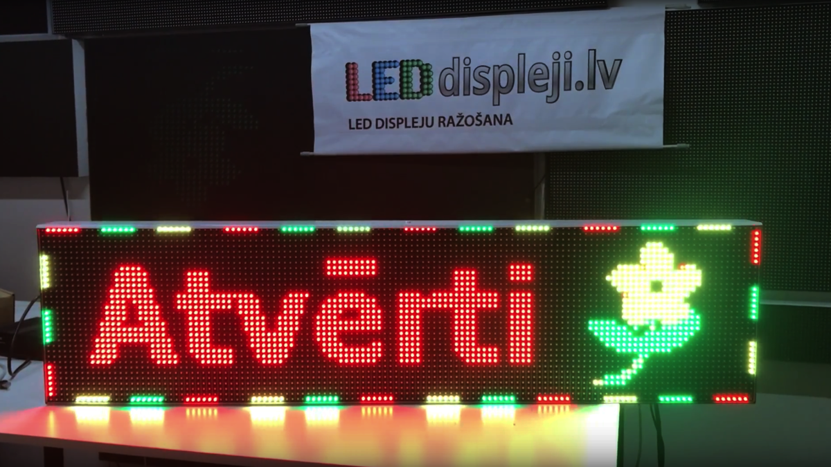 LED skrējošā rinda, 229cm x 53cm, pilnkrāsainā - LEDdispleji.lv