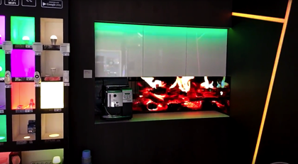P3 LED video virtuves sienas panelis. Сenas sākas no