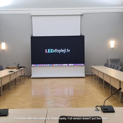 Передвижной видео экран для конференц зала ''Satiksmes ministrija''