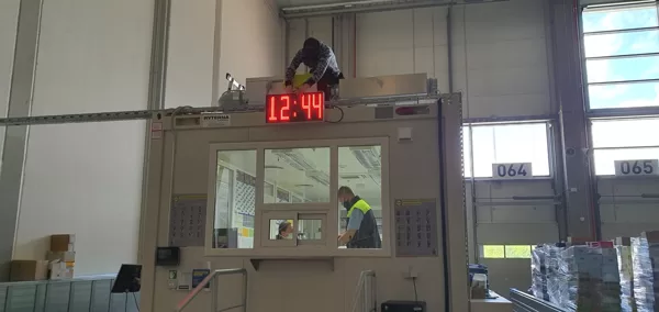 Temperature And Time Clocks, NTP, GPS