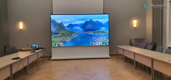 Conference room LED screen 